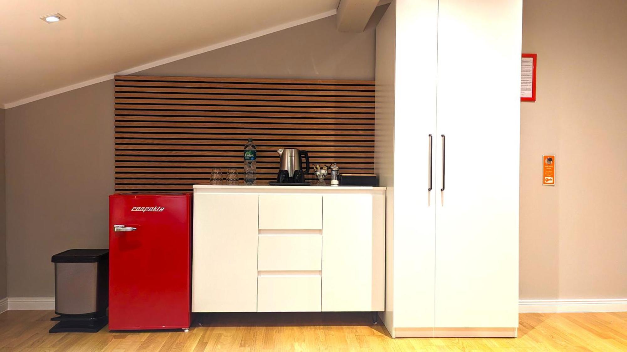 3 Rooms - Zimmervermietung Naehe Flughafen Ber - Gratis Wlan, Parken & Netflix Берлін Екстер'єр фото